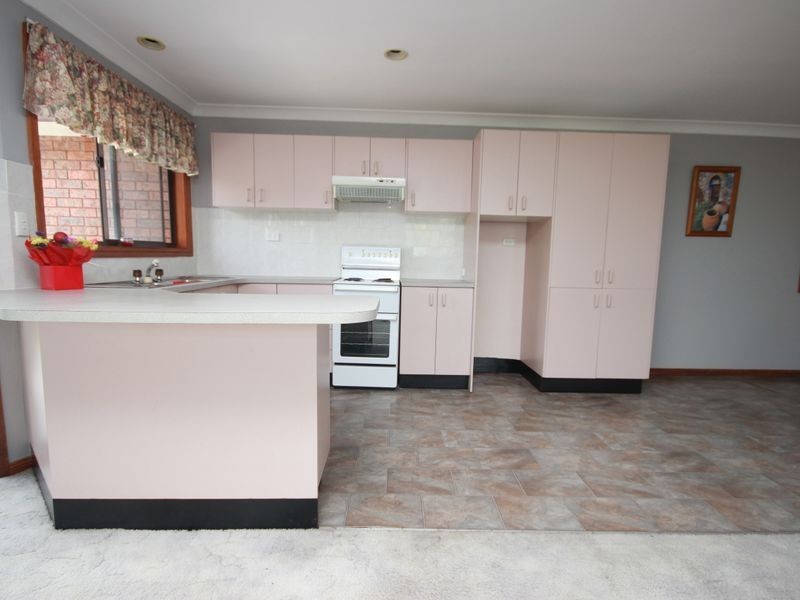 14a Lambeth Place, Illawong NSW 2234