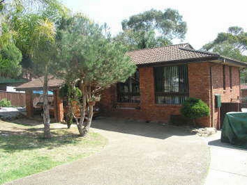 9 ONeill Road, Menai NSW 2234