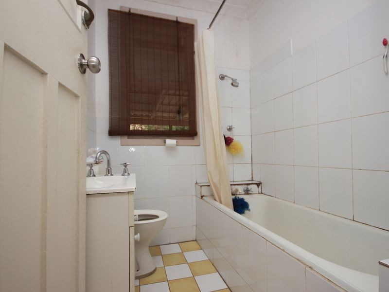 53 Gover Street, Peakhurst NSW 2210