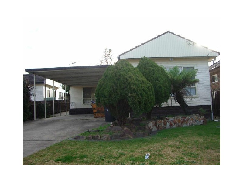 156 Picnic Point Road, Picnic Point NSW 2213