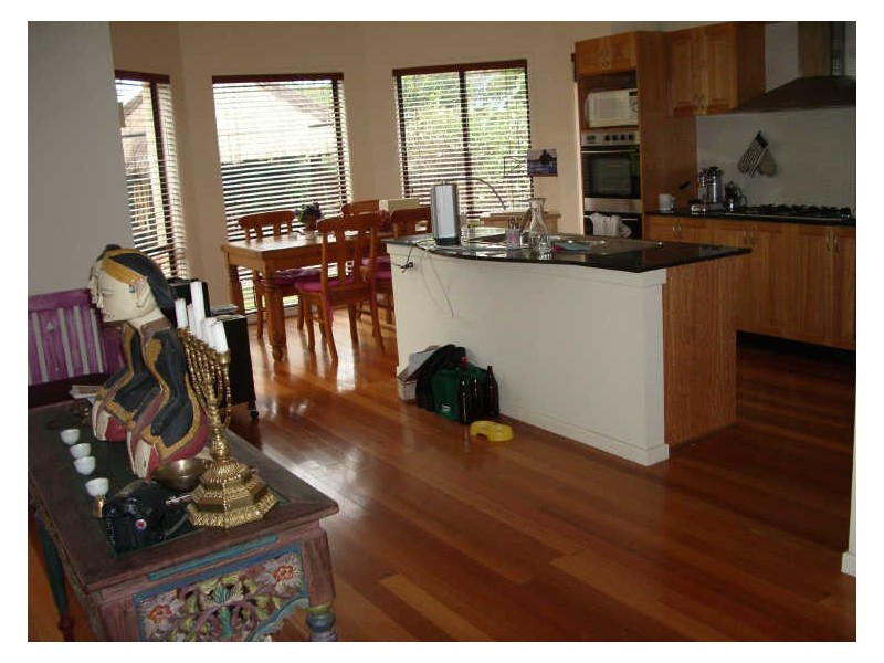 5 Stretham Avenue, Picnic Point NSW 2213