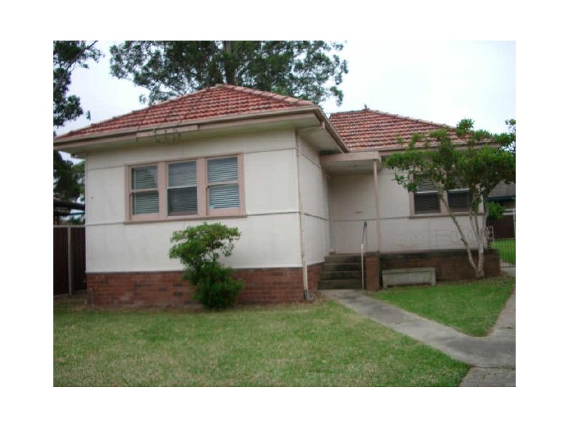27 Simmons Street, Revesby NSW 2212