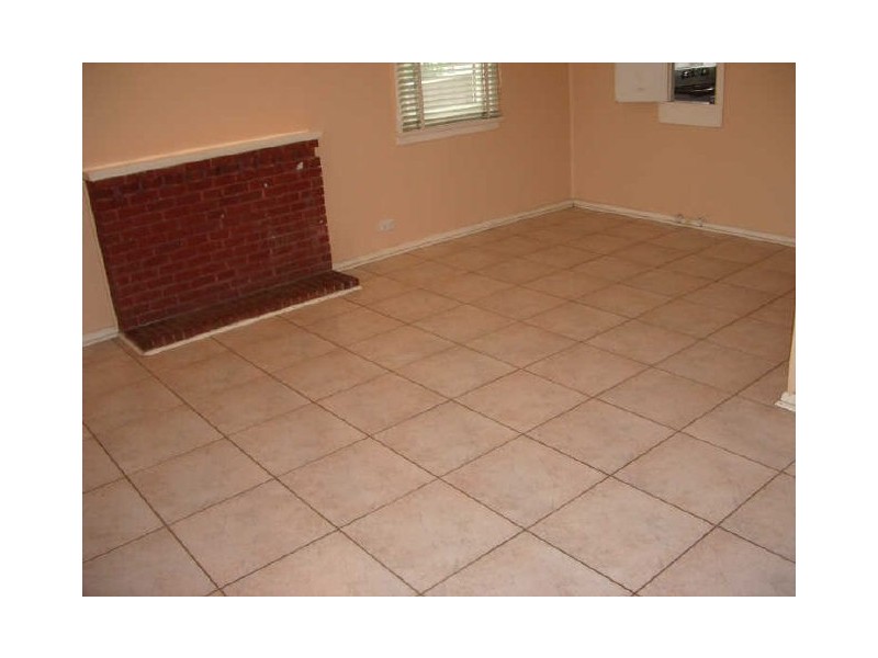 27 Simmons Street, Revesby NSW 2212