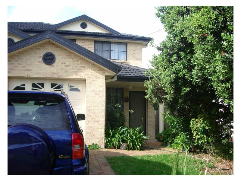 12 Fromelles Avenue, Milperra NSW 2214