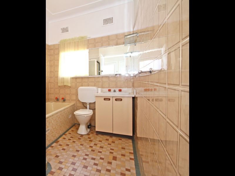 43 Faraday Road, Padstow NSW 2211