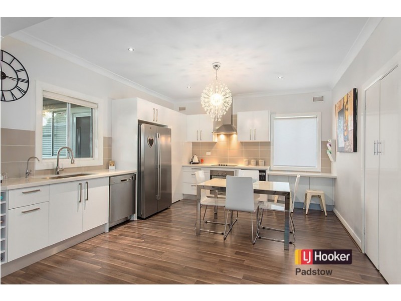 30 Tompson Road, Revesby NSW 2212