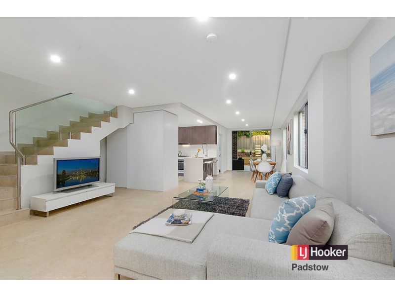 137a Hinemoa Street, Panania NSW 2213