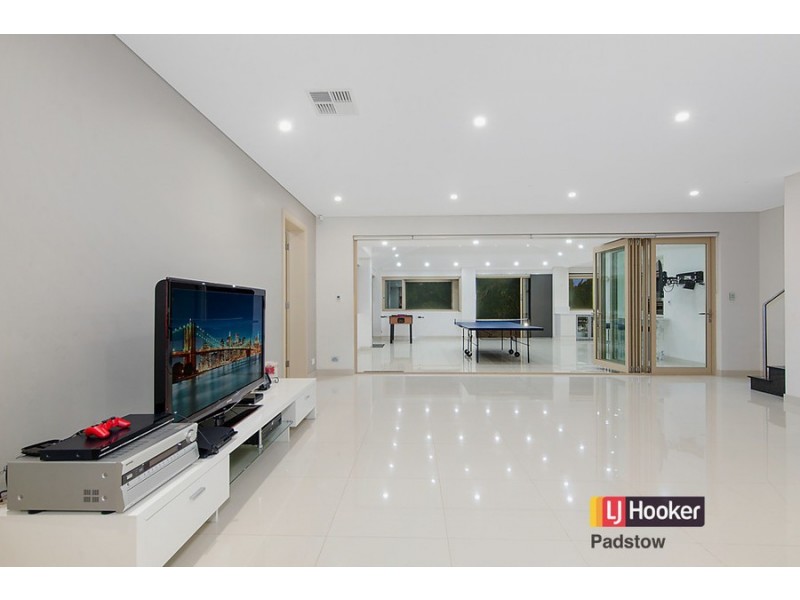 35 Clair Crescent, Padstow Heights NSW 2211