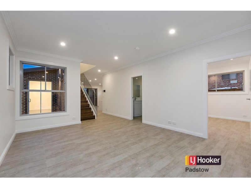 85a Ramsay Road, Picnic Point NSW 2213