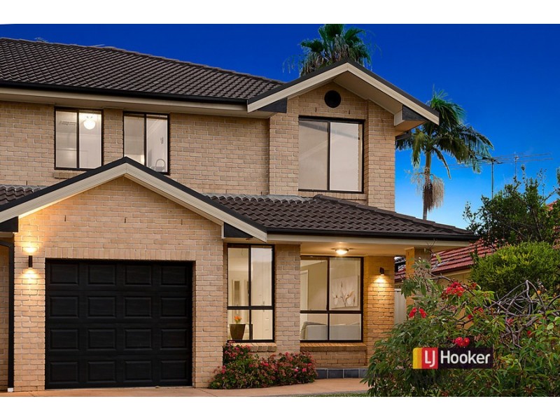 4 Leeton Street, Panania NSW 2213