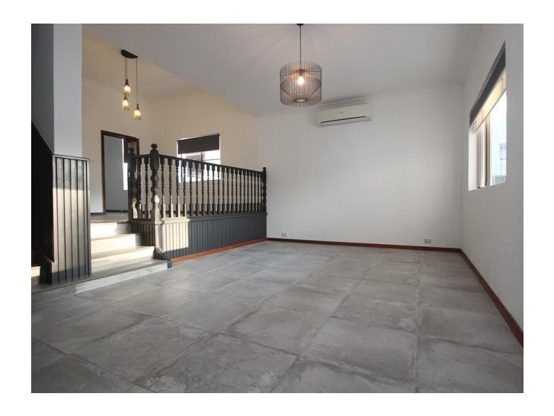 69 Wollongong Road, Arncliffe NSW 2205