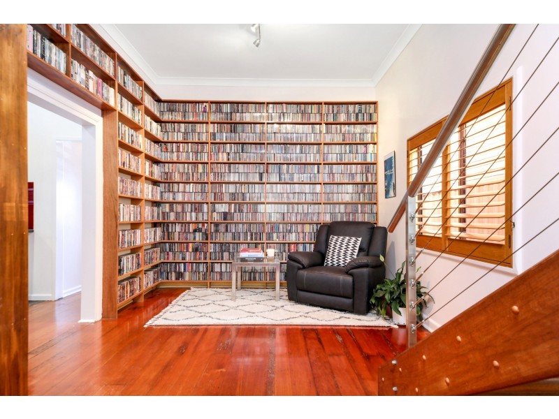 5 Fanning Street, Tempe NSW 2044