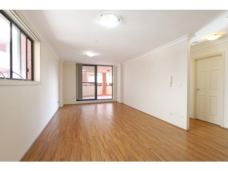 13/8-12 Market Street, Rockdale NSW 2216