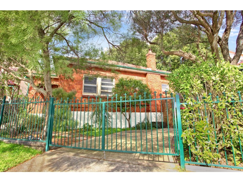 9 Robertson Street, Kogarah NSW 2217