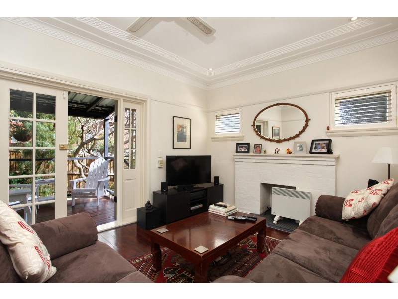 9 Robertson Street, Kogarah NSW 2217