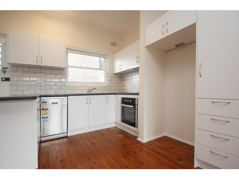 2/64 Railway Street, Rockdale NSW 2216