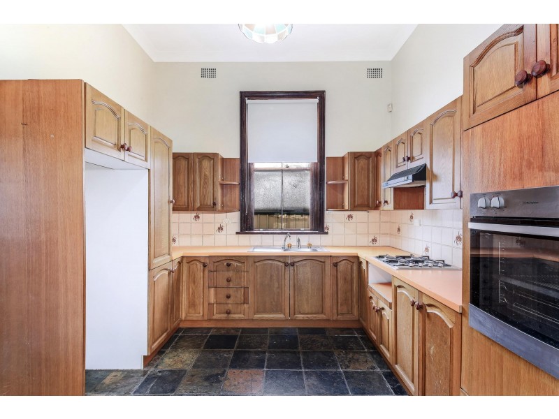 38 Clarence Road, Rockdale NSW 2216