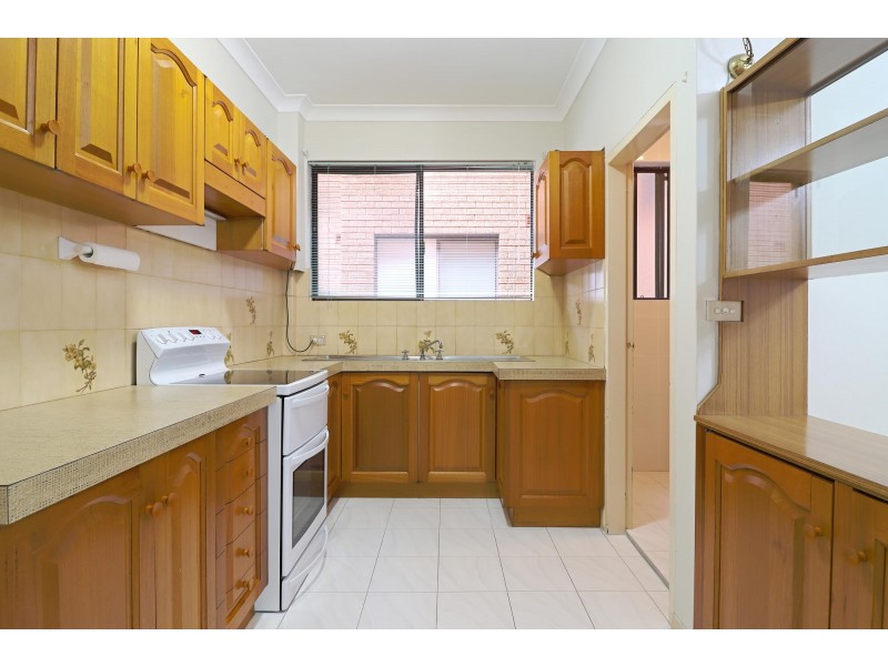 3/32-34 Bembridge Street, Carlton NSW 2218