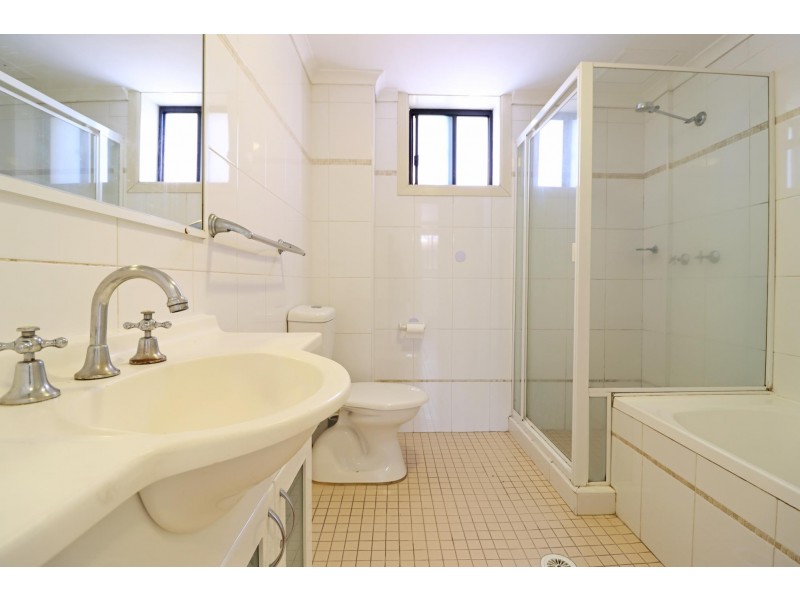 13/8-12 Market Street, Rockdale NSW 2216