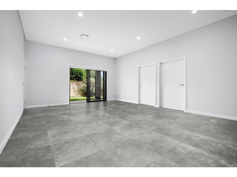 6/90 Bonds Road, Peakhurst NSW 2210