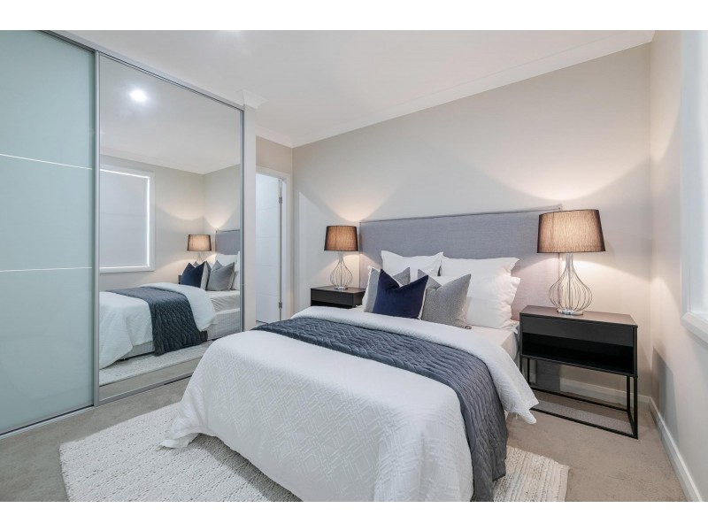 90 Bonds Road, Peakhurst NSW 2210