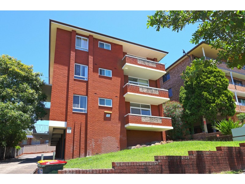1/12 Queen Street, Arncliffe NSW 2205