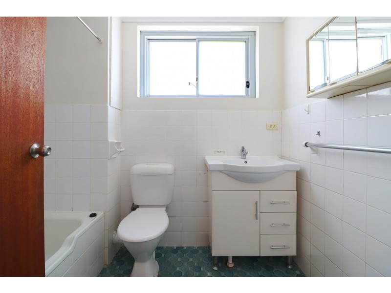 1/12 Queen Street, Arncliffe NSW 2205
