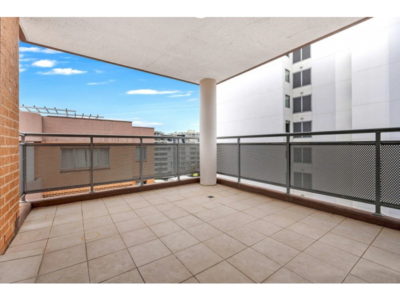 801B/572 Princes Highway, Rockdale NSW 2216