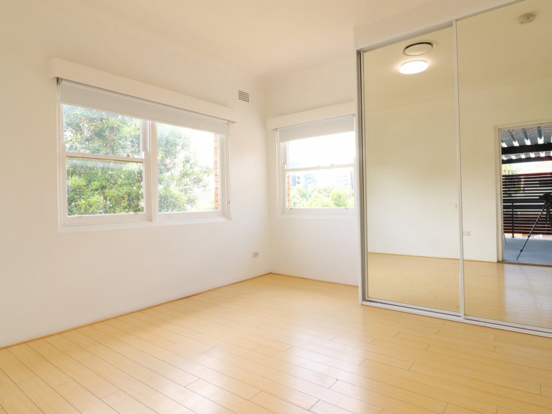 8/64 Railway Street, Rockdale NSW 2216