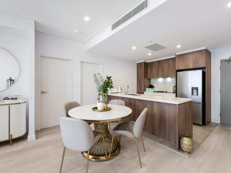 821/93 Regent Street, Kogarah NSW 2217