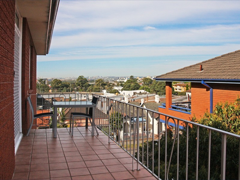 8/12 Queen Street, Arncliffe NSW 2205