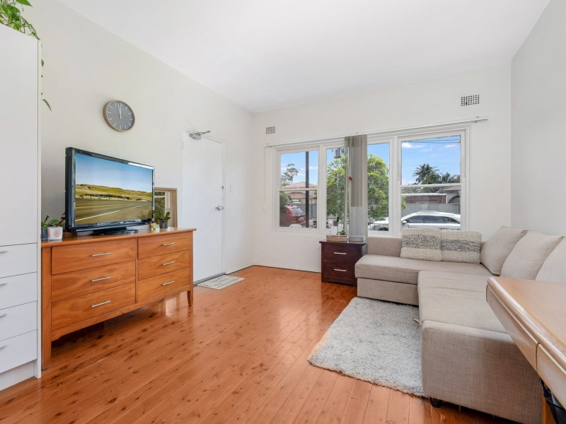 2/64 Railway Street, Rockdale NSW 2216