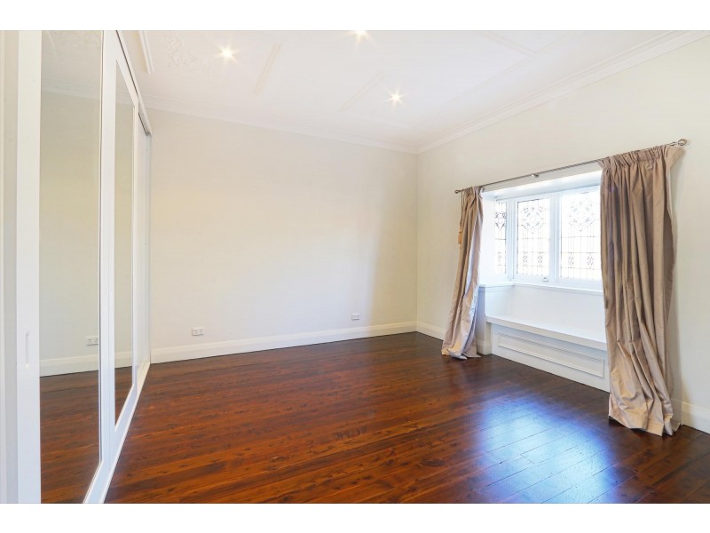 79 Minnamorra Avenue, Earlwood NSW 2206