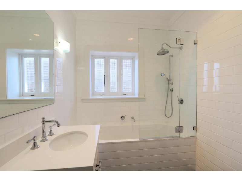 79 Minnamorra Avenue, Earlwood NSW 2206