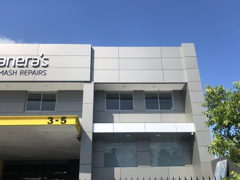 Level 1/3-5 Hogan Avenue, Sydenham NSW 2044