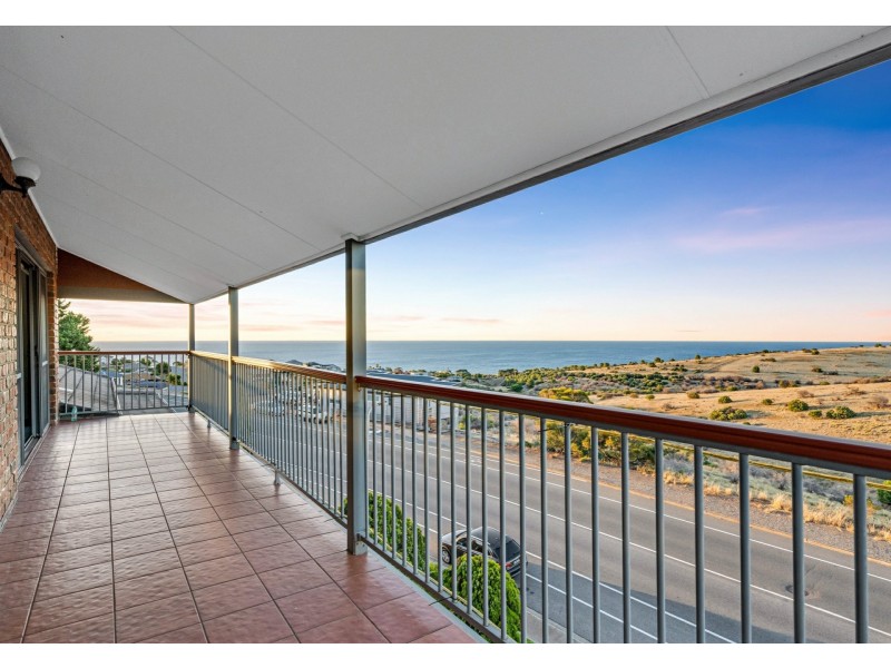 102 Perry Barr Road, Hallett Cove SA 5158