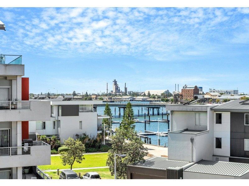 Apartment 407/12-14 Wirra Drive, New Port SA 5015