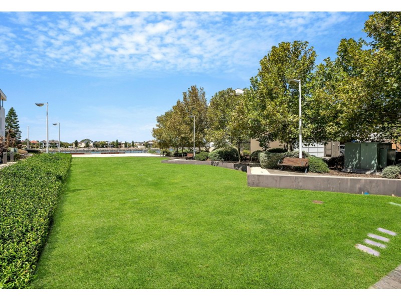 Apartment 407/12-14 Wirra Drive, New Port SA 5015