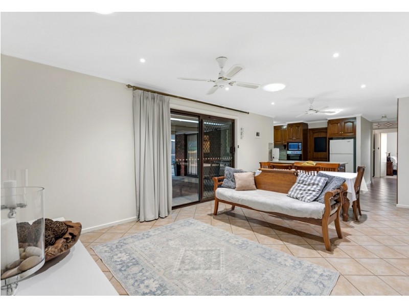 41 Moor Crescent, Hallett Cove SA 5158