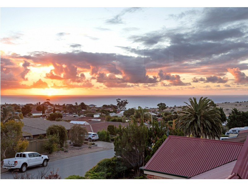 41 Moor Crescent, Hallett Cove SA 5158