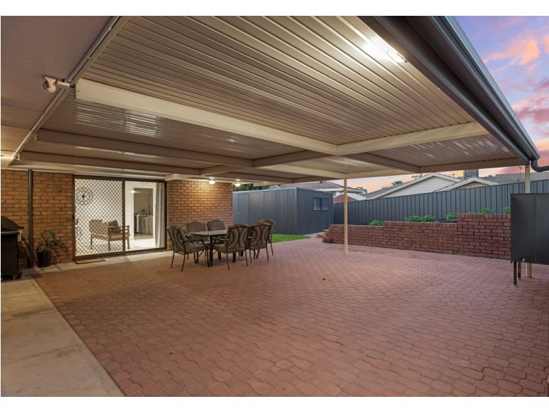 41 Moor Crescent, Hallett Cove SA 5158