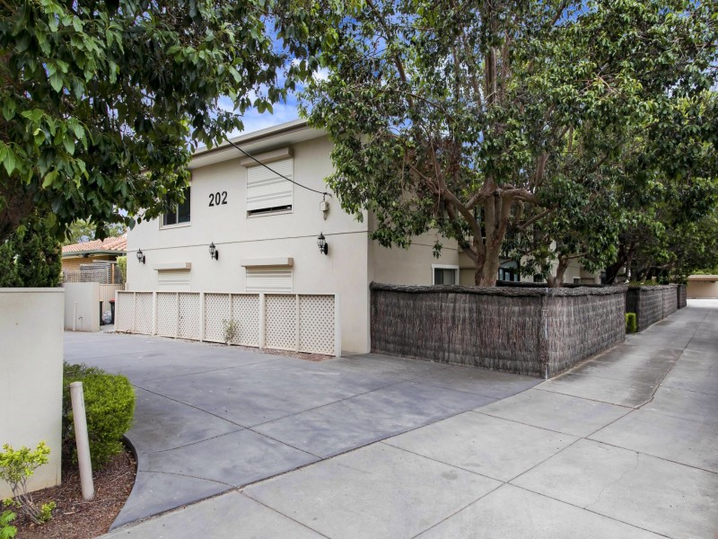Unit 2/202 Payneham Road, Evandale SA 5069