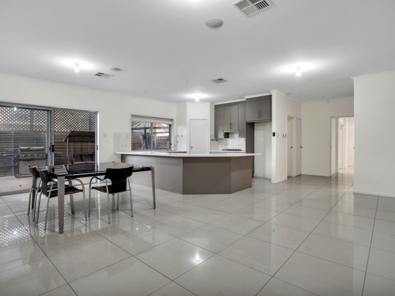 5 Augustine Street, Mawson Lakes SA 5095