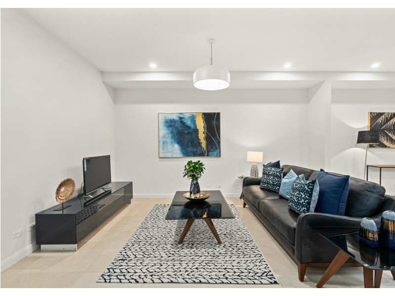 33 Riverbank Circuit, Campbelltown SA 5074