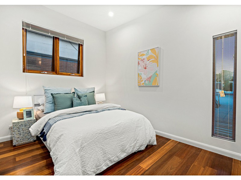 33 Riverbank Circuit, Campbelltown SA 5074