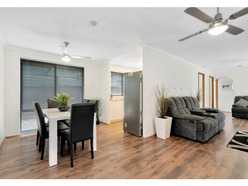 9 Clement Avenue, Paralowie SA 5108