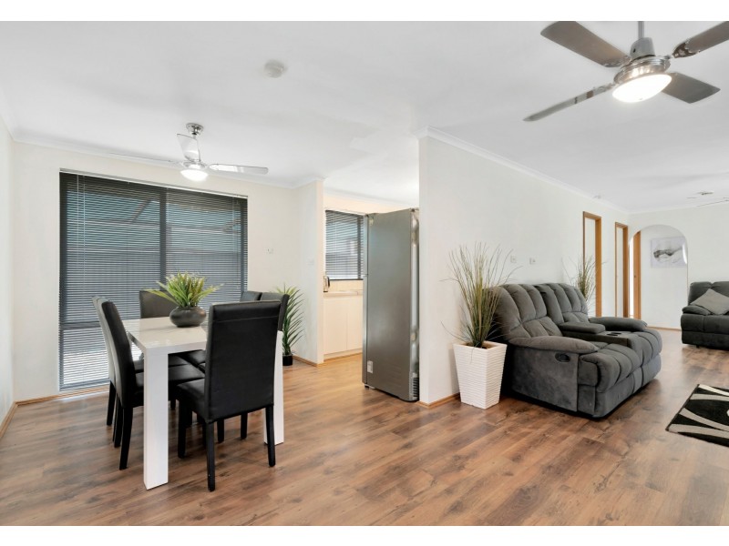 9 Clement Avenue, Paralowie SA 5108