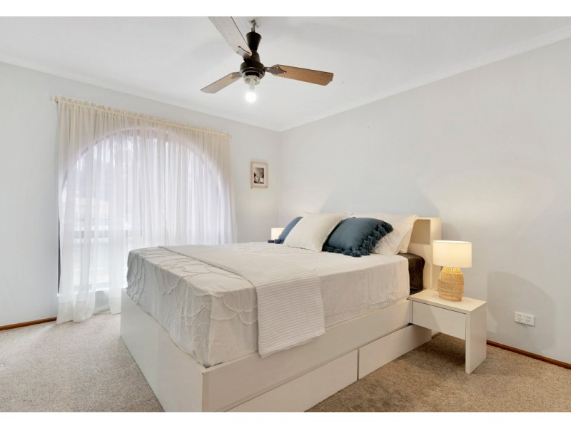 9 Clement Avenue, Paralowie SA 5108