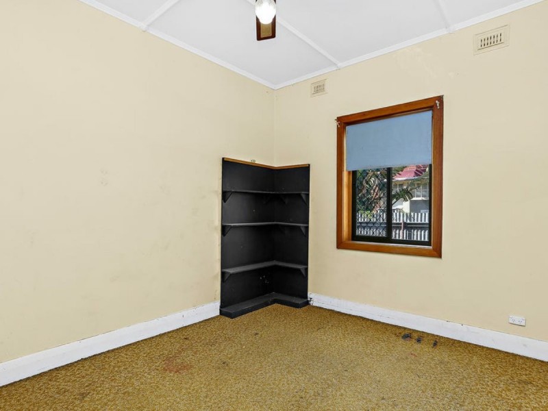 5 Holbrooks Road, Flinders Park SA 5025