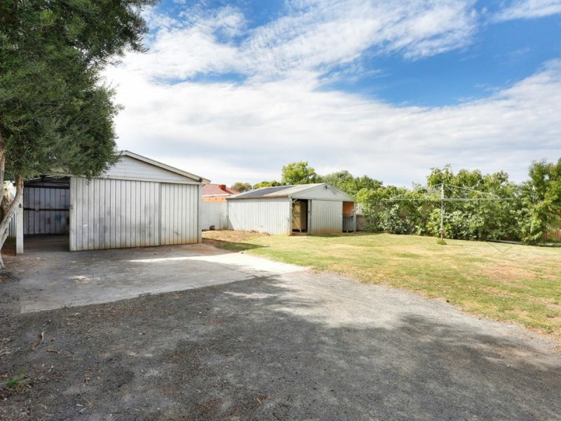 5 Holbrooks Road, Flinders Park SA 5025